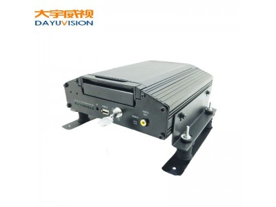 八路車載硬盤(pán)錄像機(jī) 車載監(jiān)控主機(jī)8路 移動(dòng)車載