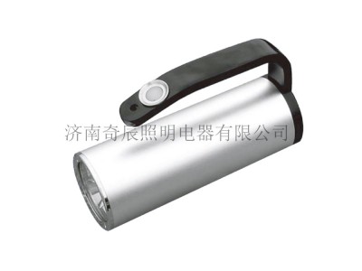 QC570B 固態(tài)強(qiáng)光防水LED探照燈