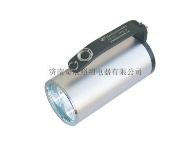 QCFB670固態(tài)強(qiáng)光防爆探照燈
