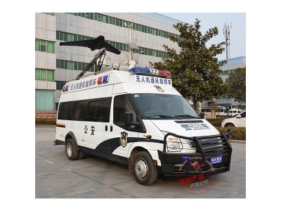 森源鴻馬無人機通訊指揮車