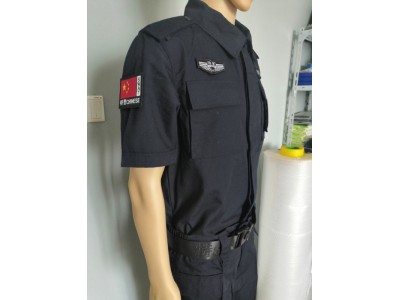 特警99式作訓服 99特警作戰(zhàn)服 99特警棉服 99特警裝價格